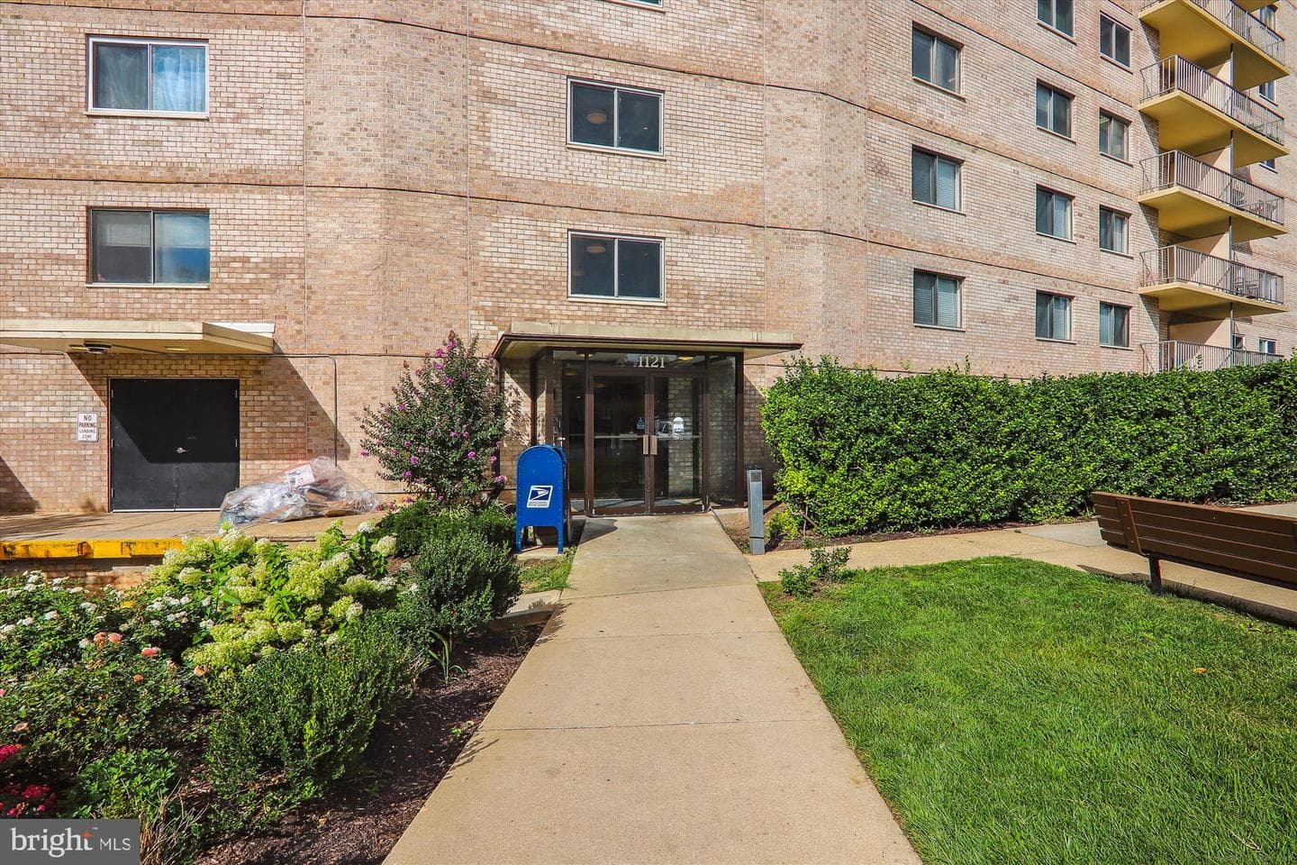 1121 University Boulevard W #907-B photo 29
