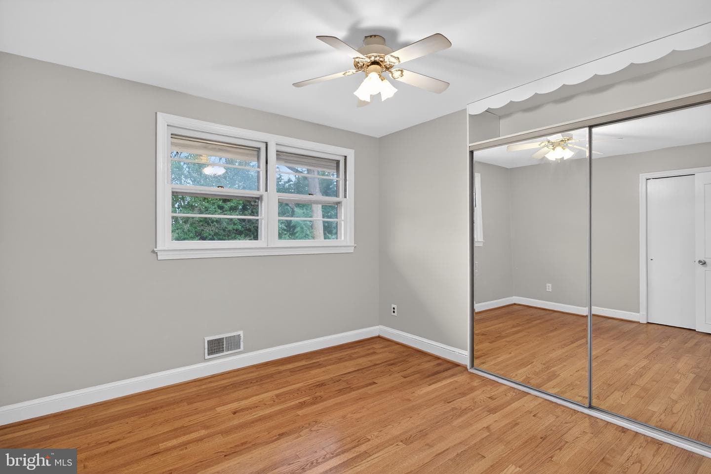 413 Southwest Drive photo 20