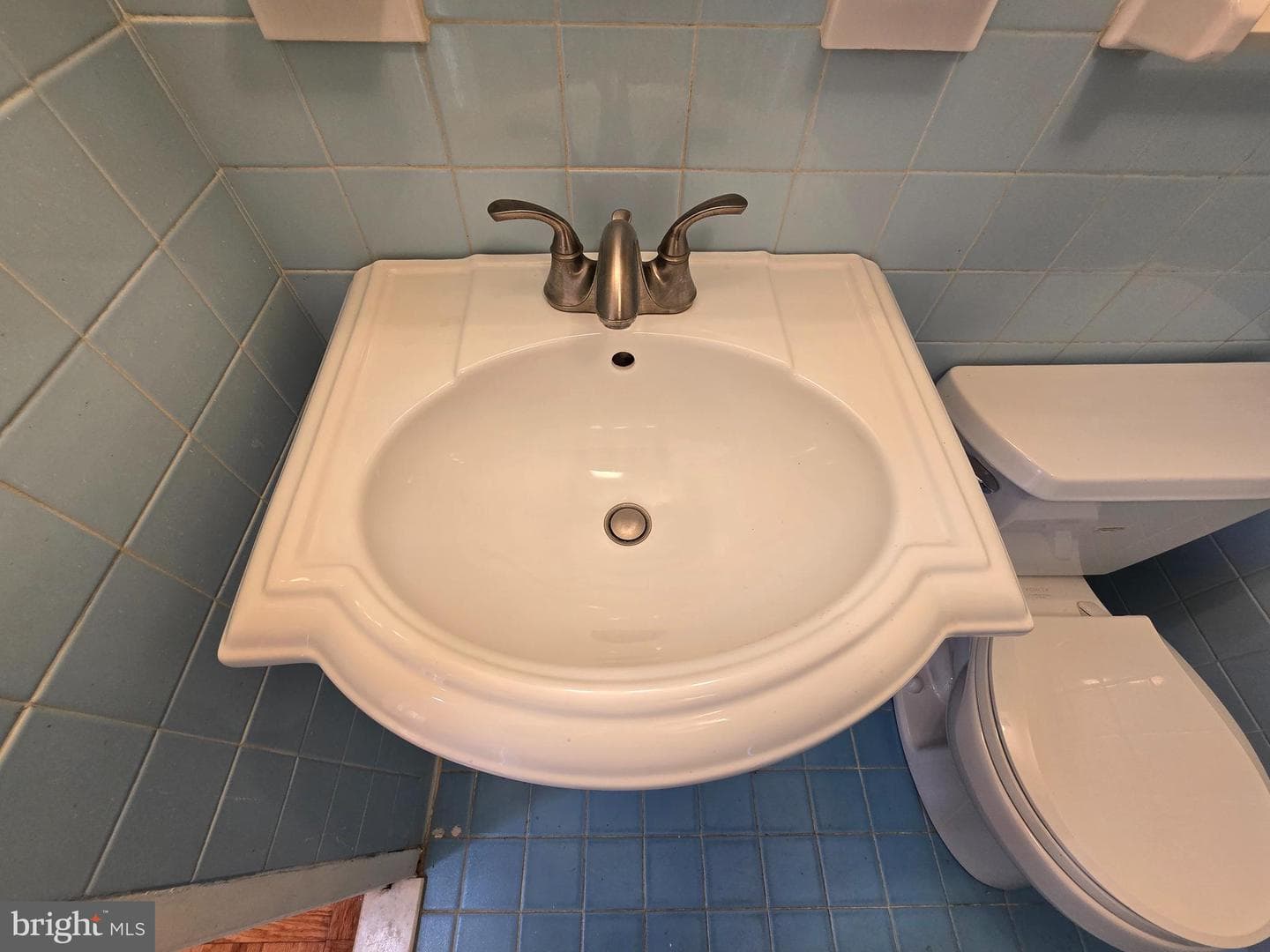 10201 Grosvenor Pl # 527 photo 38