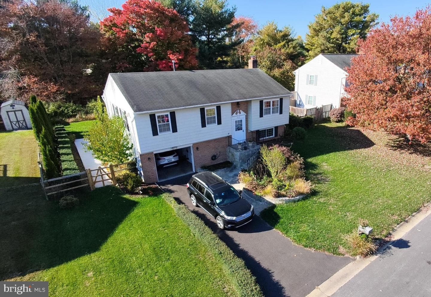 8640 Sedley Court photo 3