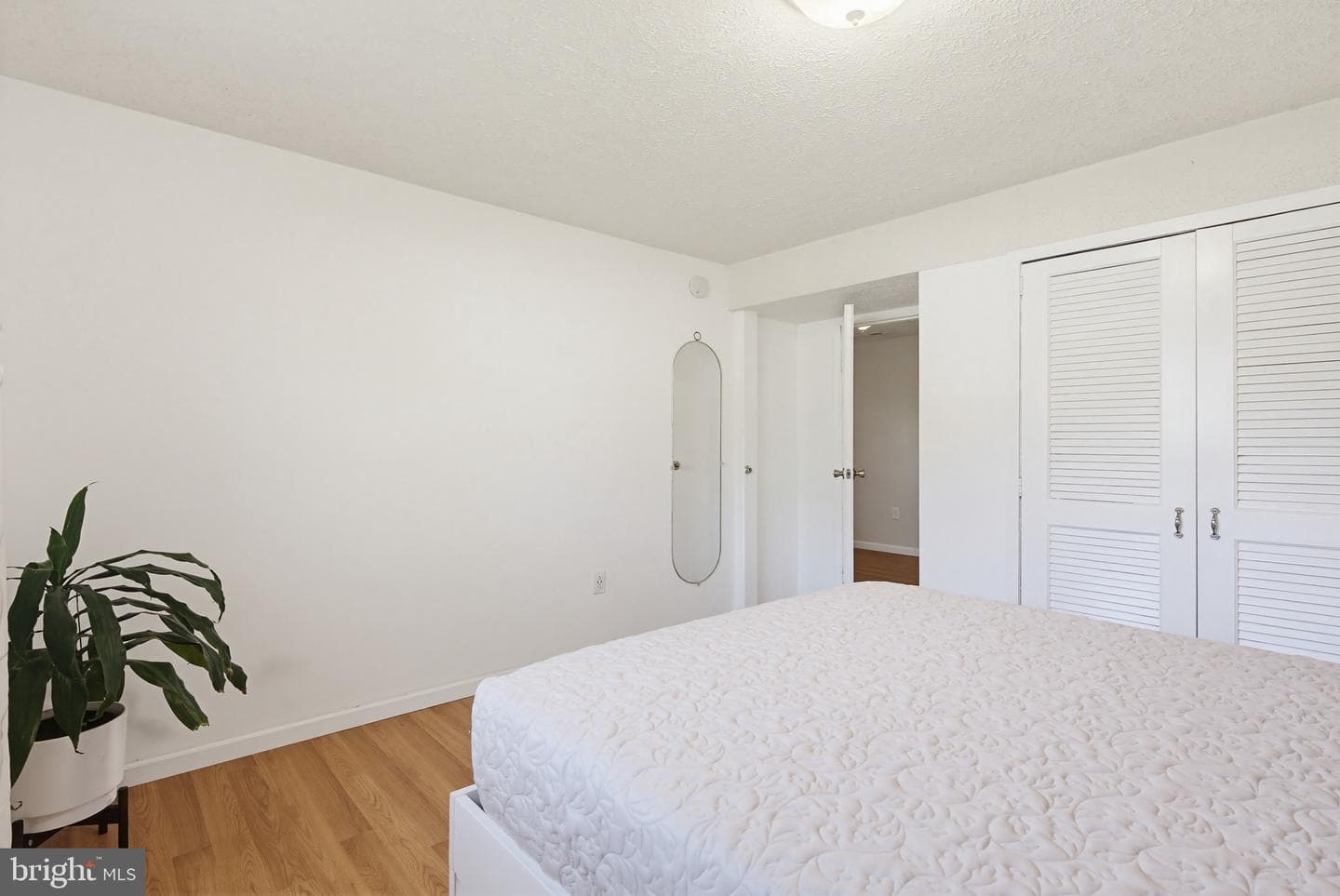 8640 Sedley Court photo 31