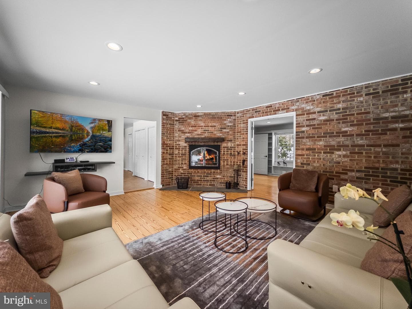 21600 Glendalough Road photo 20
