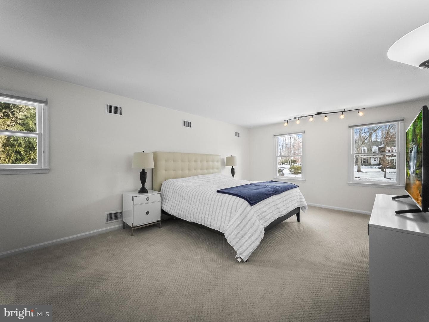 21600 Glendalough Road photo 28