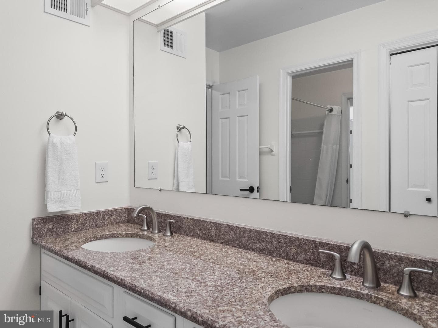 21600 Glendalough Road photo 39