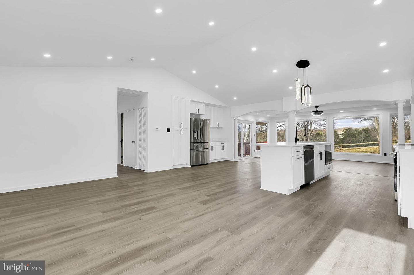 10607 Wayridge Drive photo 3