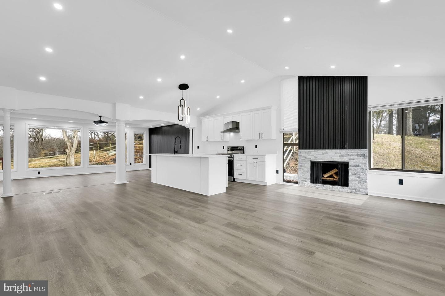10607 Wayridge Drive photo 5