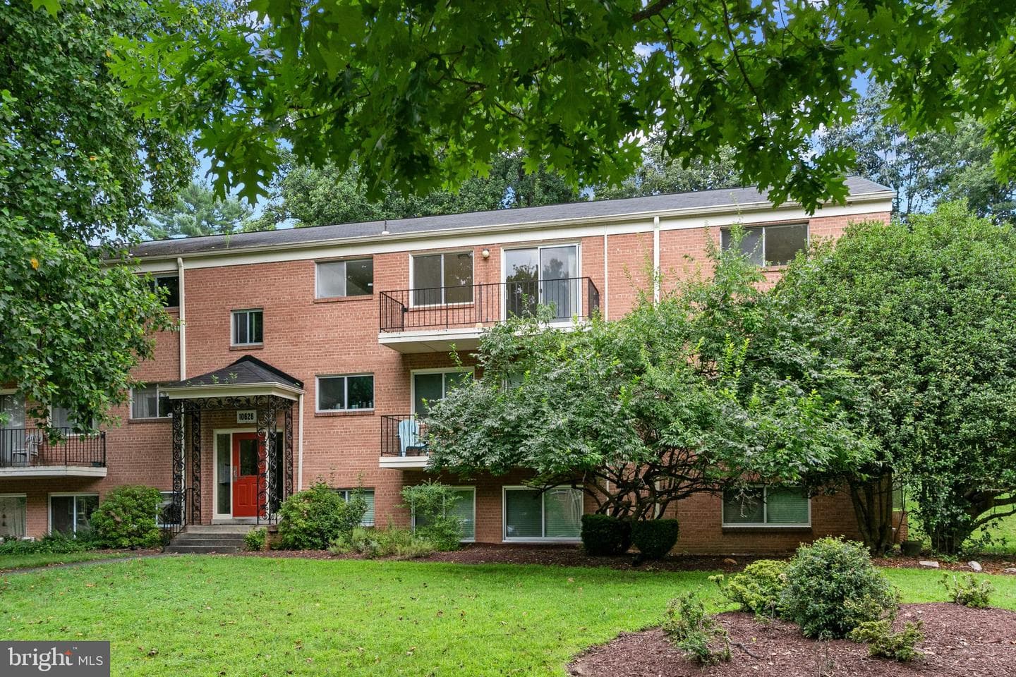 10626 Weymouth Street #204, Bethesda