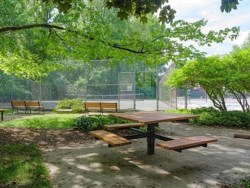 10626 Weymouth Street #204 photo 43
