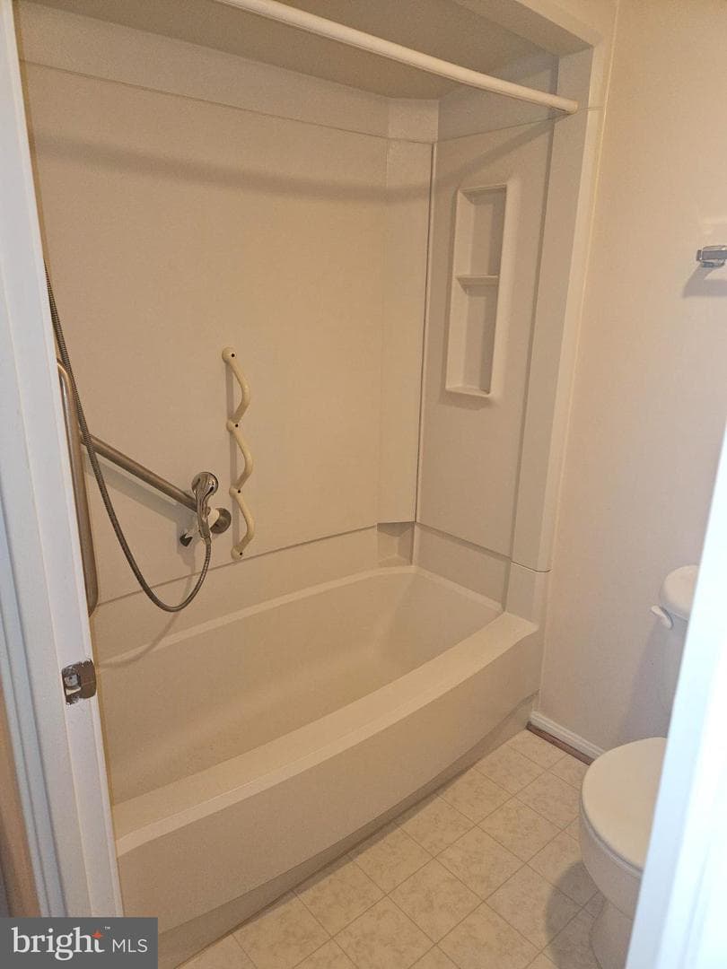 15107 Interlachen Drive #2-815 photo 26