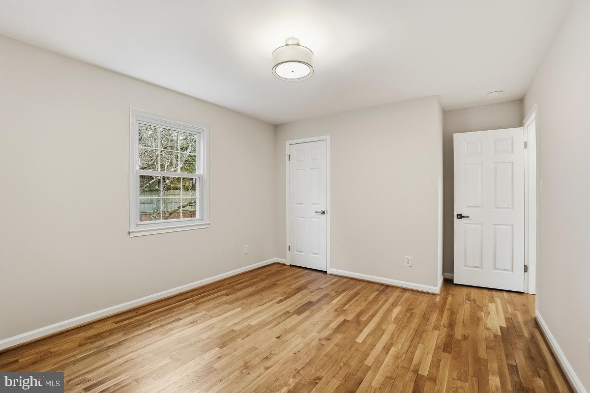 12130 Ambleside Drive photo 15