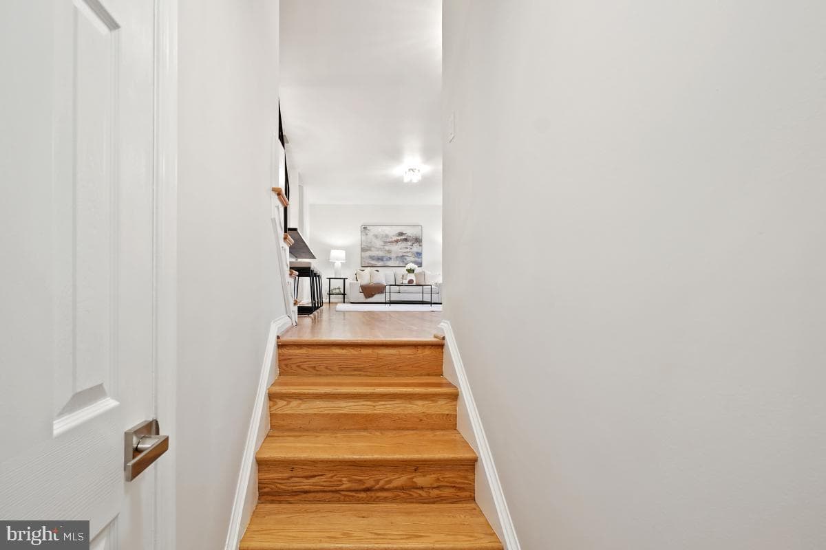 12130 Ambleside Drive photo 24