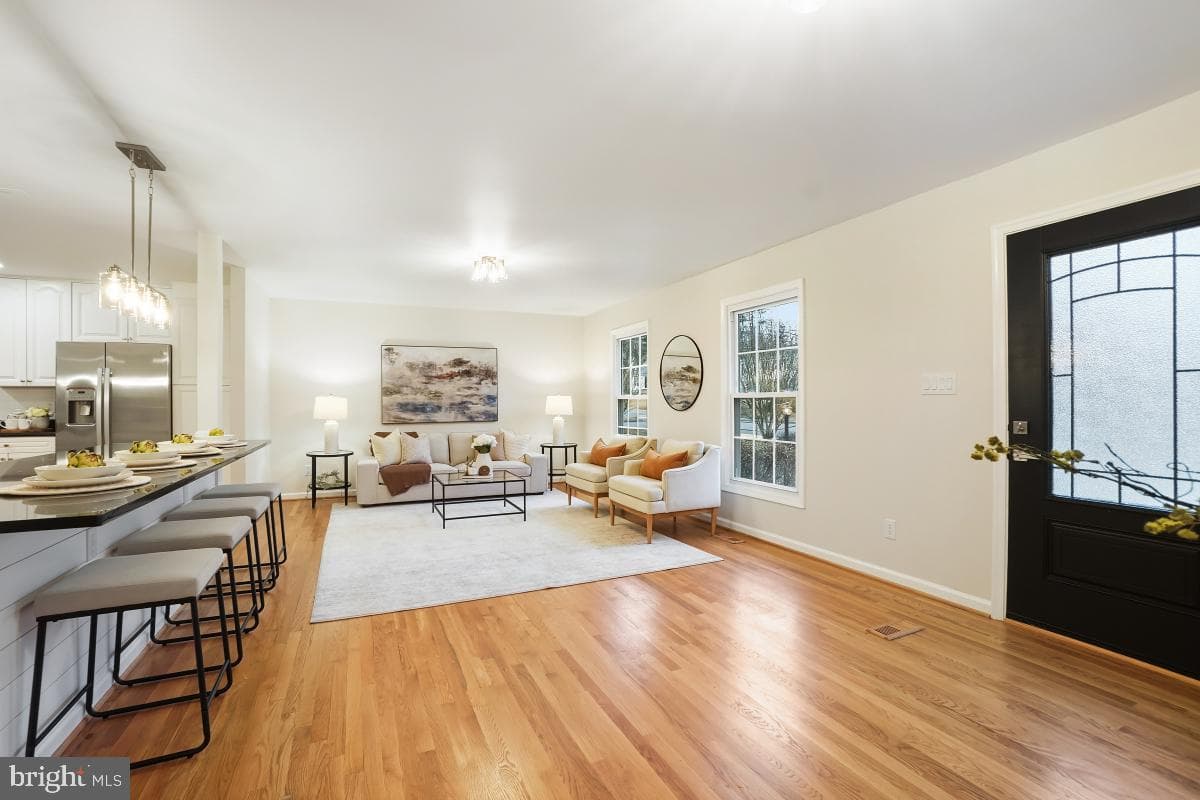 12130 Ambleside Drive photo 4