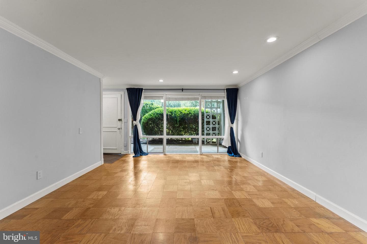 7541 Spring Lake Dr Unit #B-1 photo 23