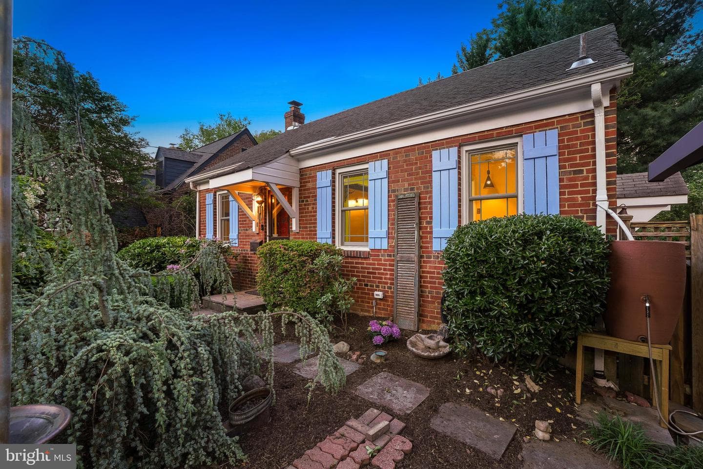 905 Erie Avenue, Takoma Park