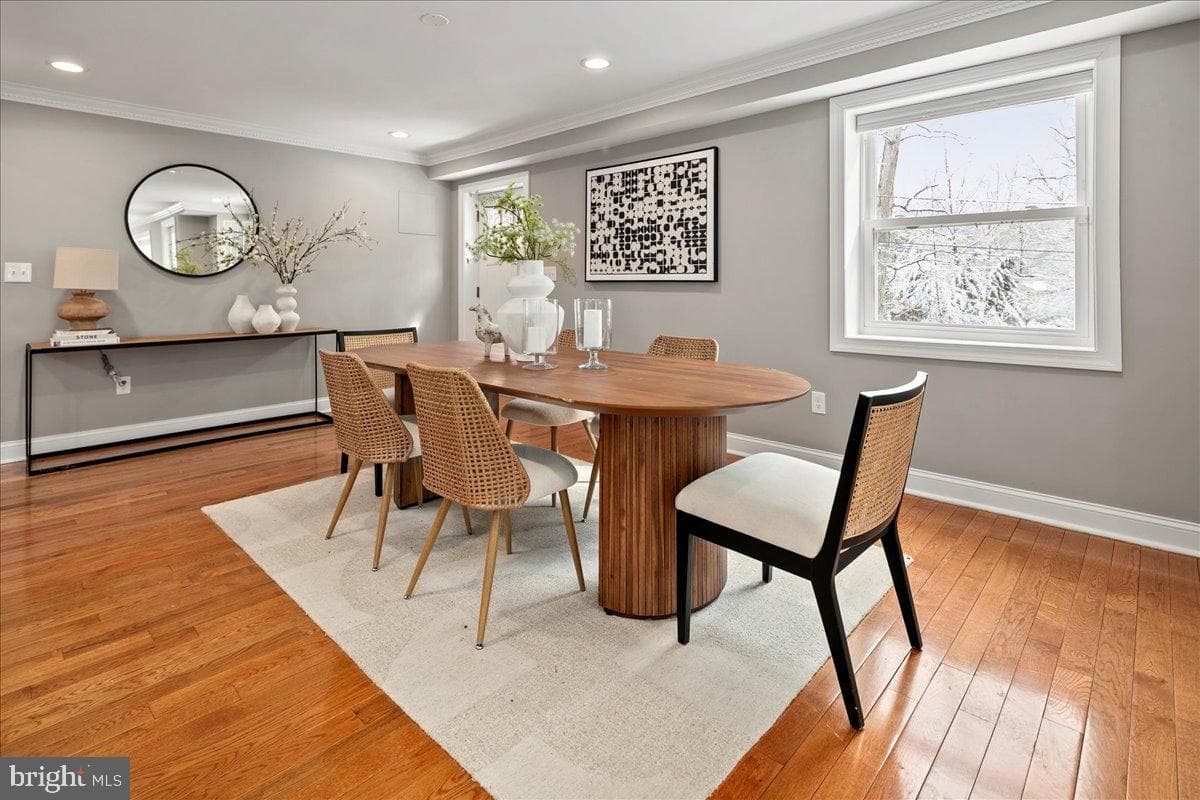 111 Sunnyside Road photo 10