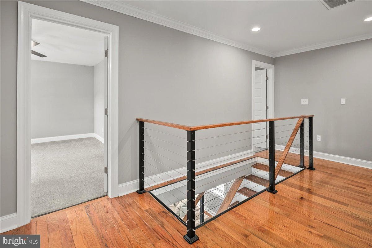 111 Sunnyside Road photo 22