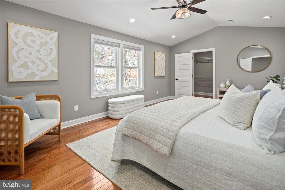 111 Sunnyside Road photo 23