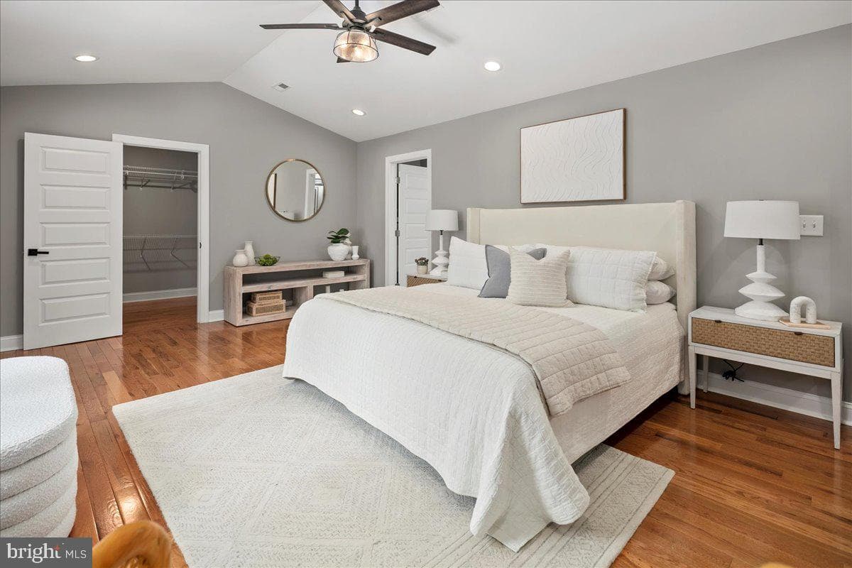 111 Sunnyside Road photo 24