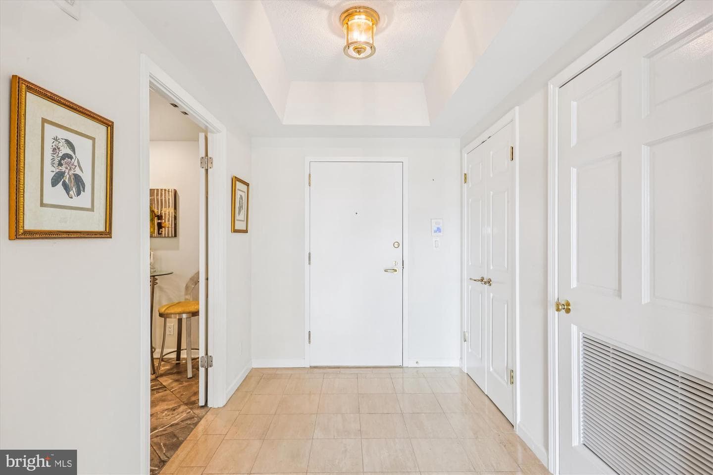 5600 Wisconsin Avenue #1105