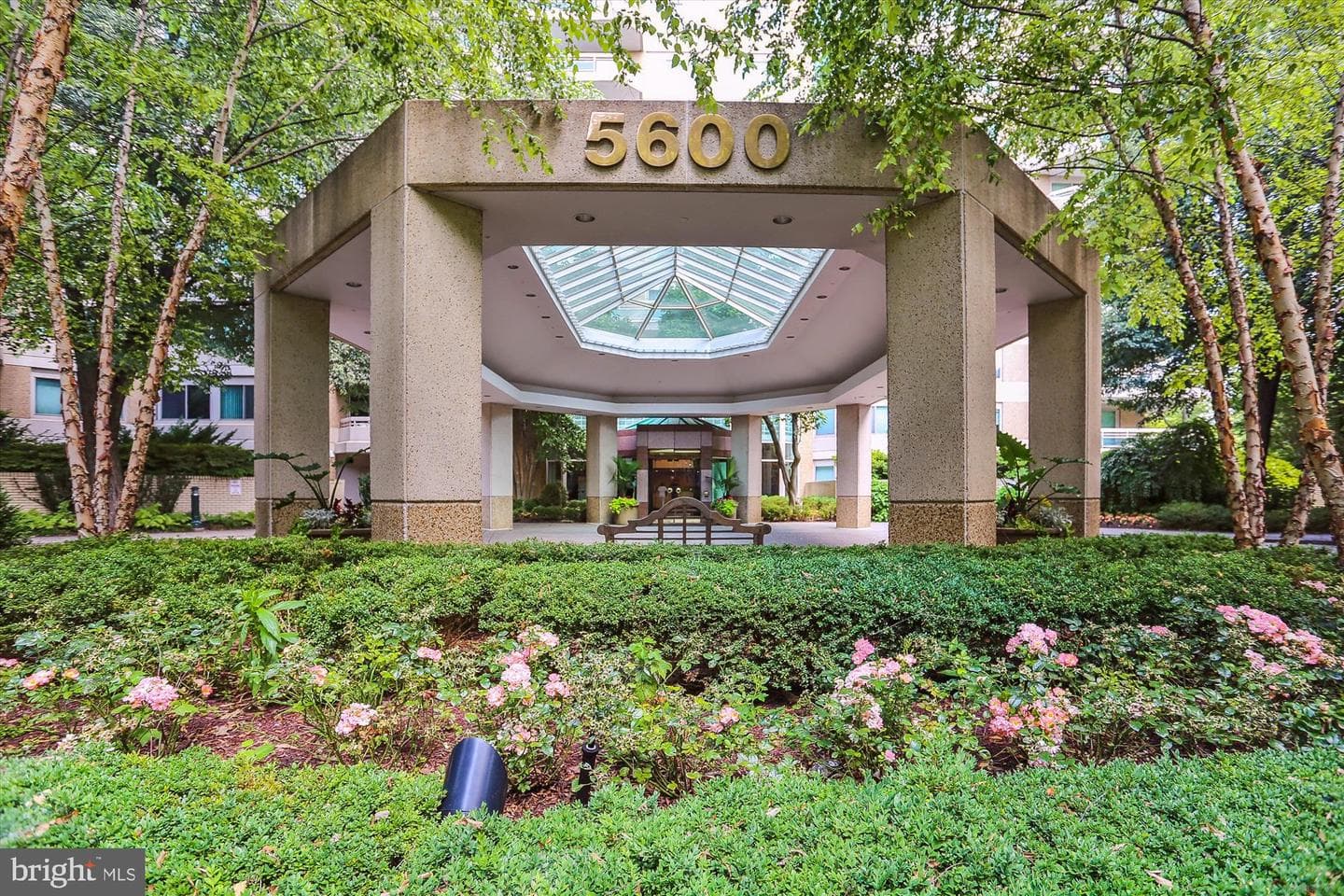 5600 Wisconsin Avenue #1303/1304 photo 48
