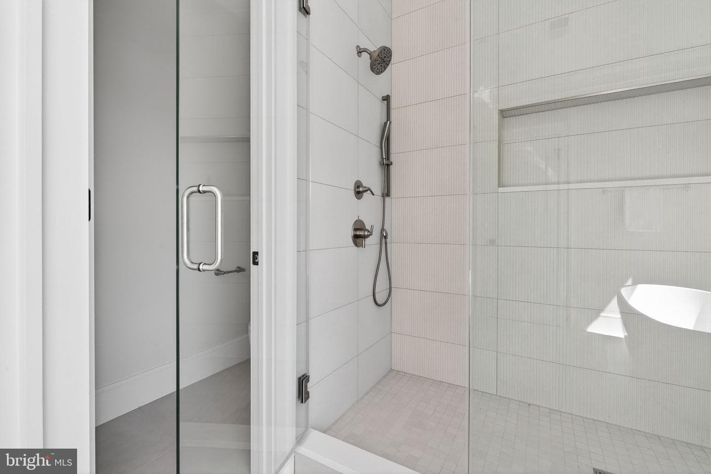 5326 Mckinley Street photo 55