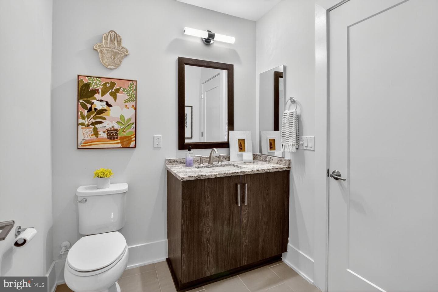 432 Barlow Place photo 16
