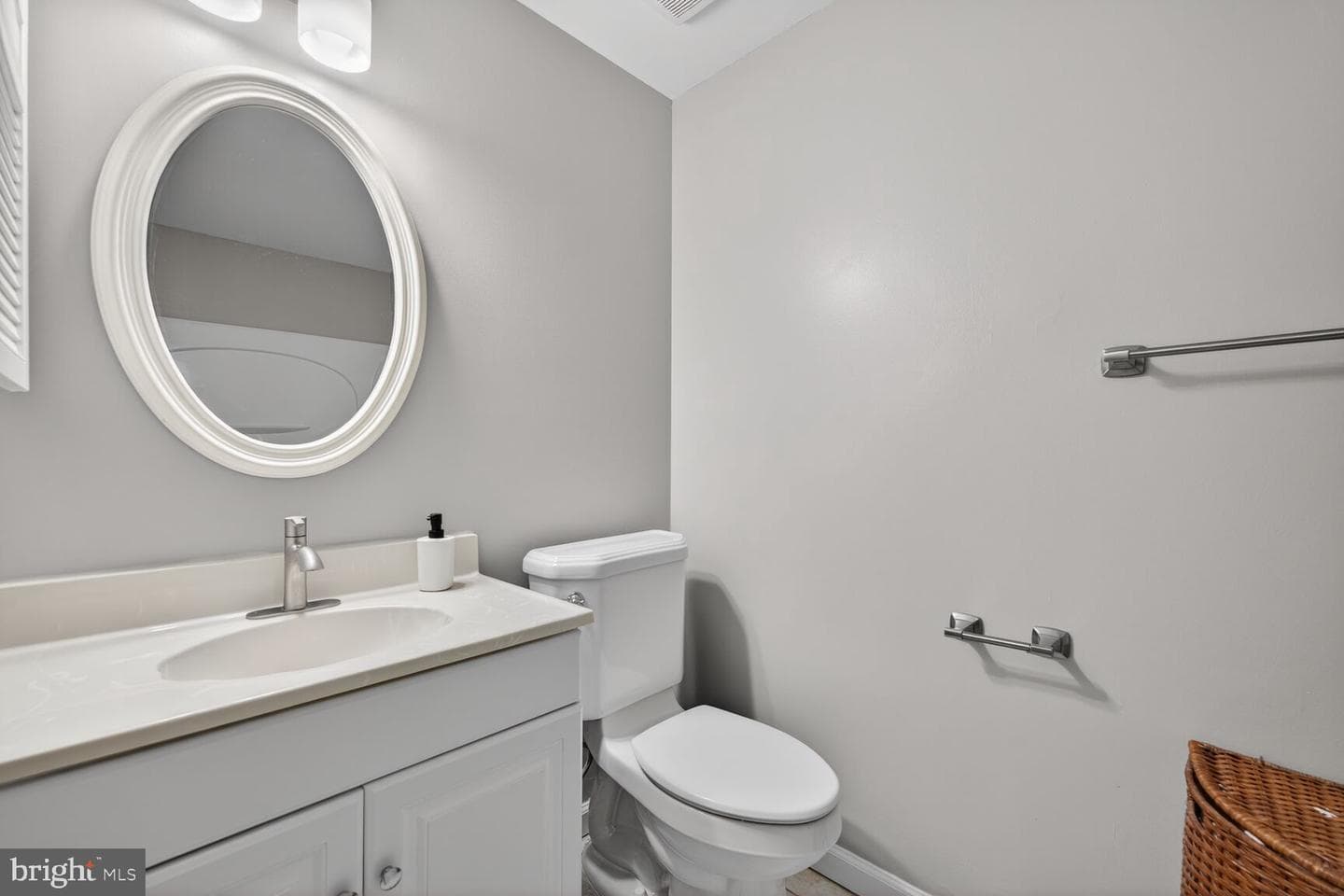13030 Pickering Drive photo 12