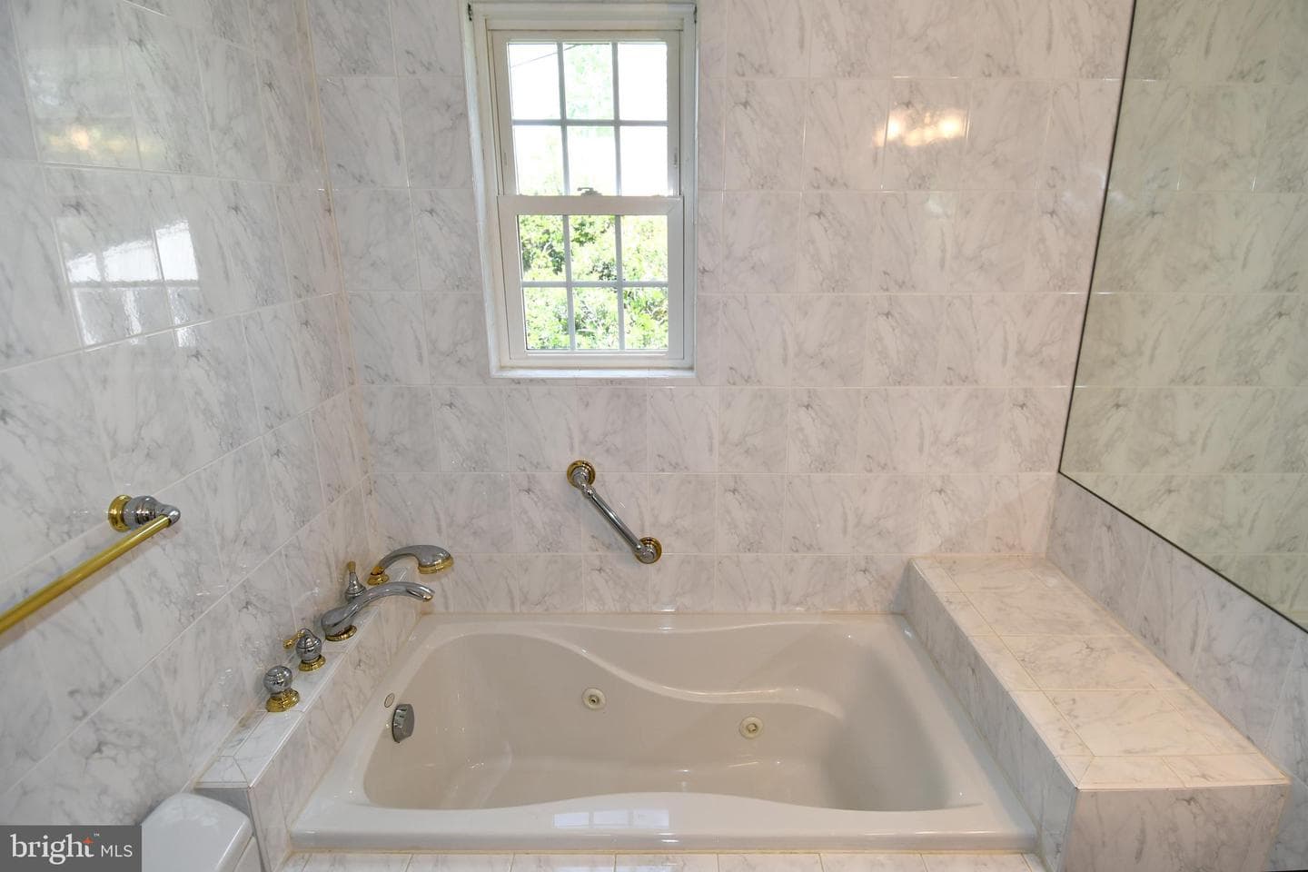 7109 Radnor Road photo 32