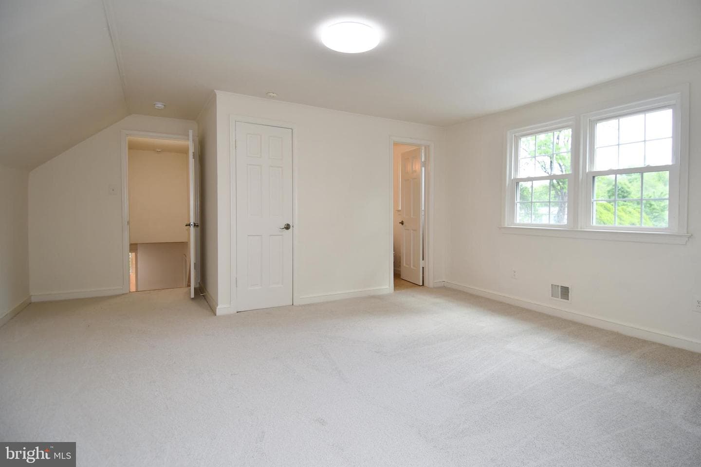 7109 Radnor Road photo 38