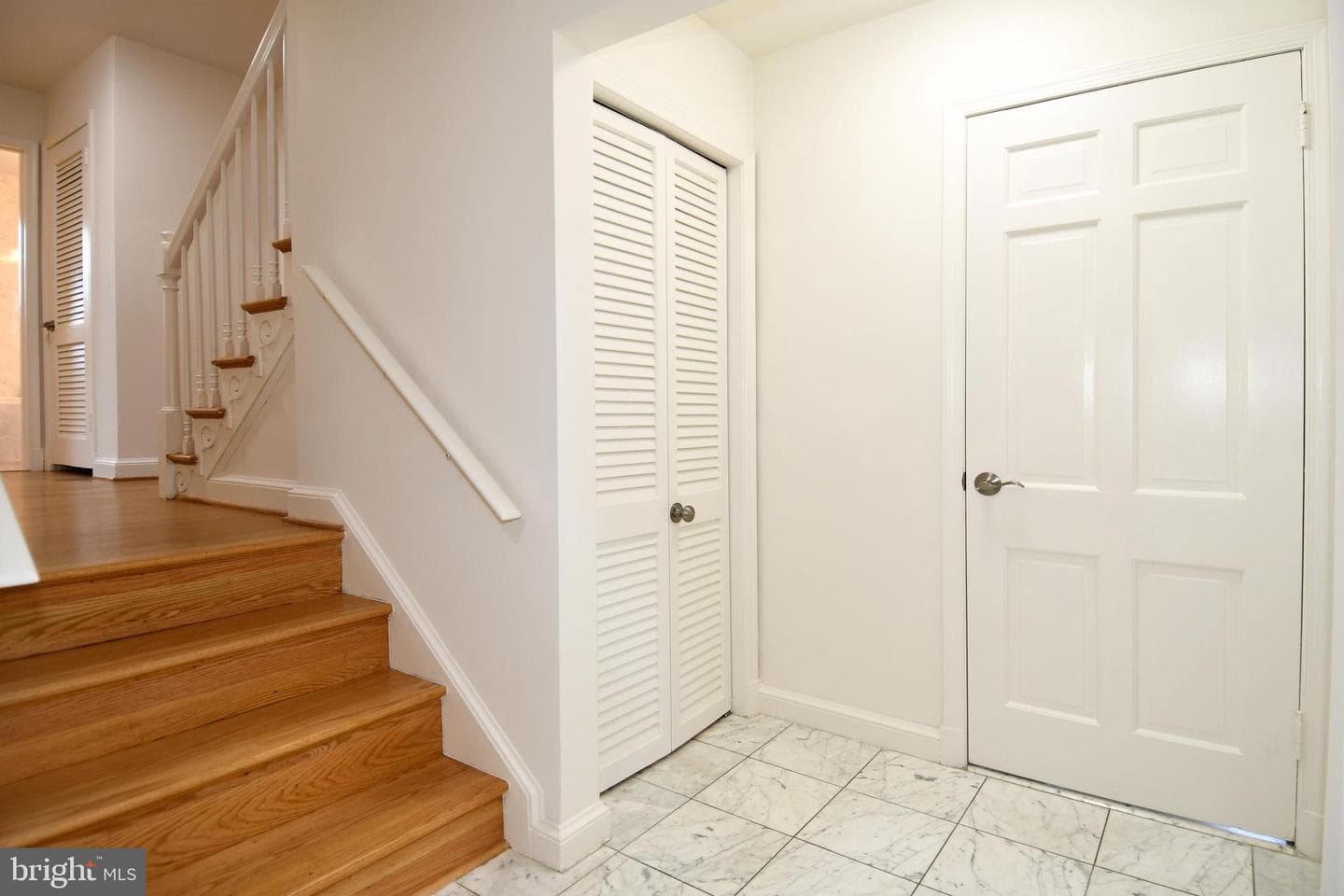 7109 Radnor Road photo 4