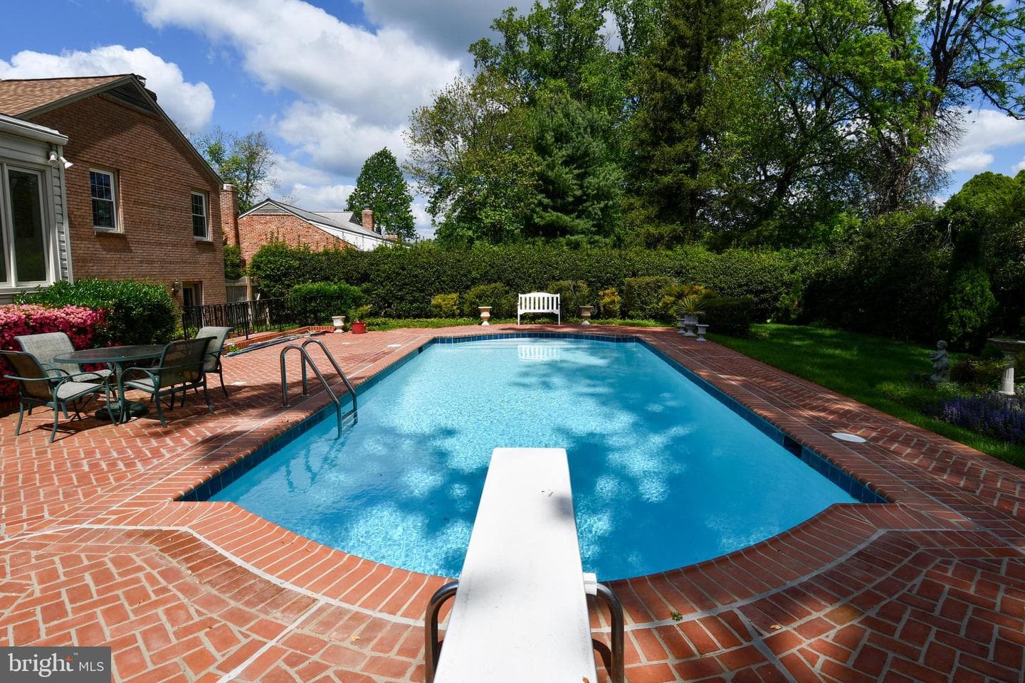 7109 Radnor Road photo 64
