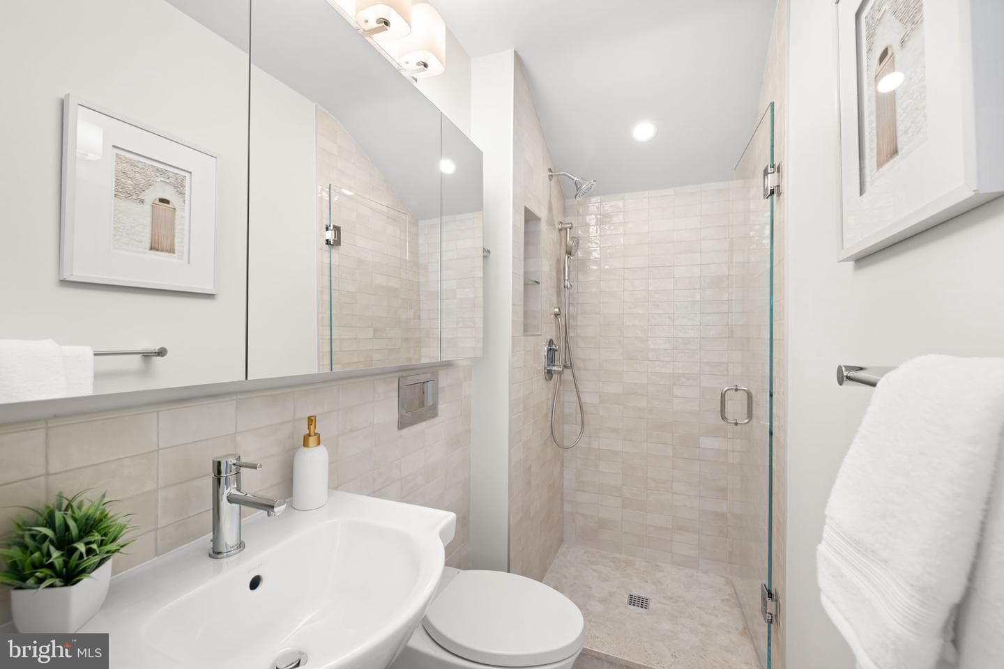 2612 Spencer Road photo 14