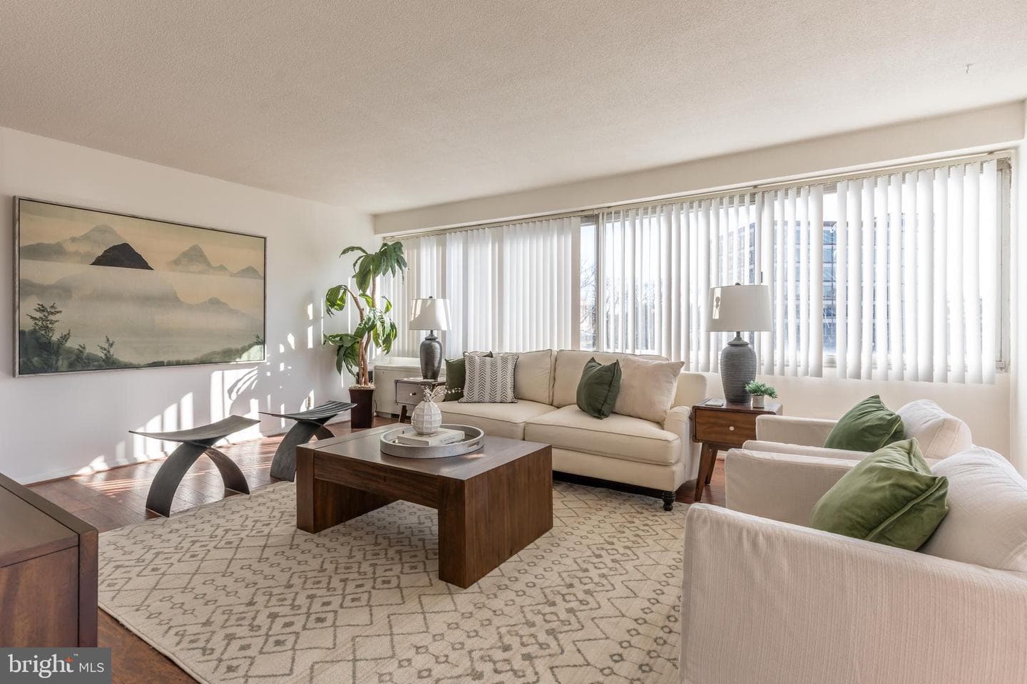 4515 Willard Avenue #609 photo 2