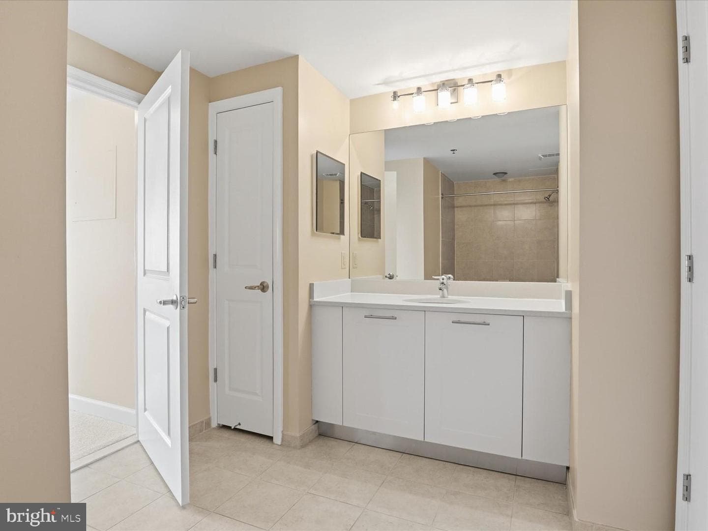 5750 Bou Avenue #801 photo 20