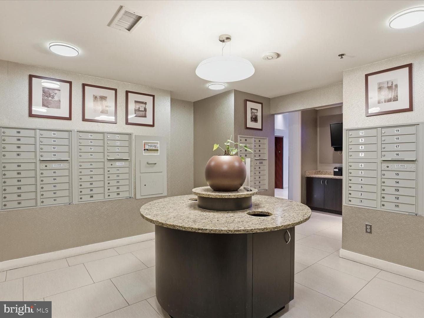 5750 Bou Avenue #801 photo 32