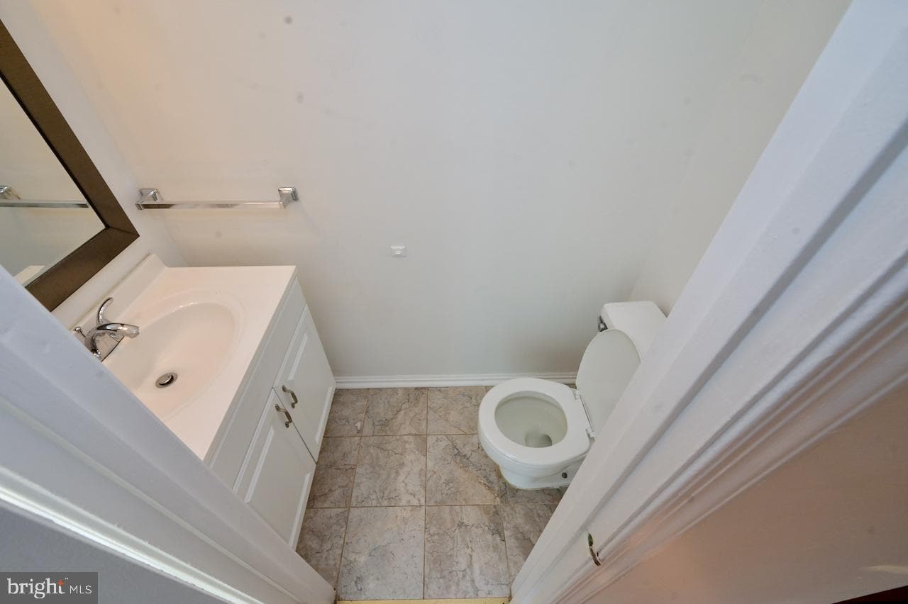 656 Azalea Drive #4-656 photo 10