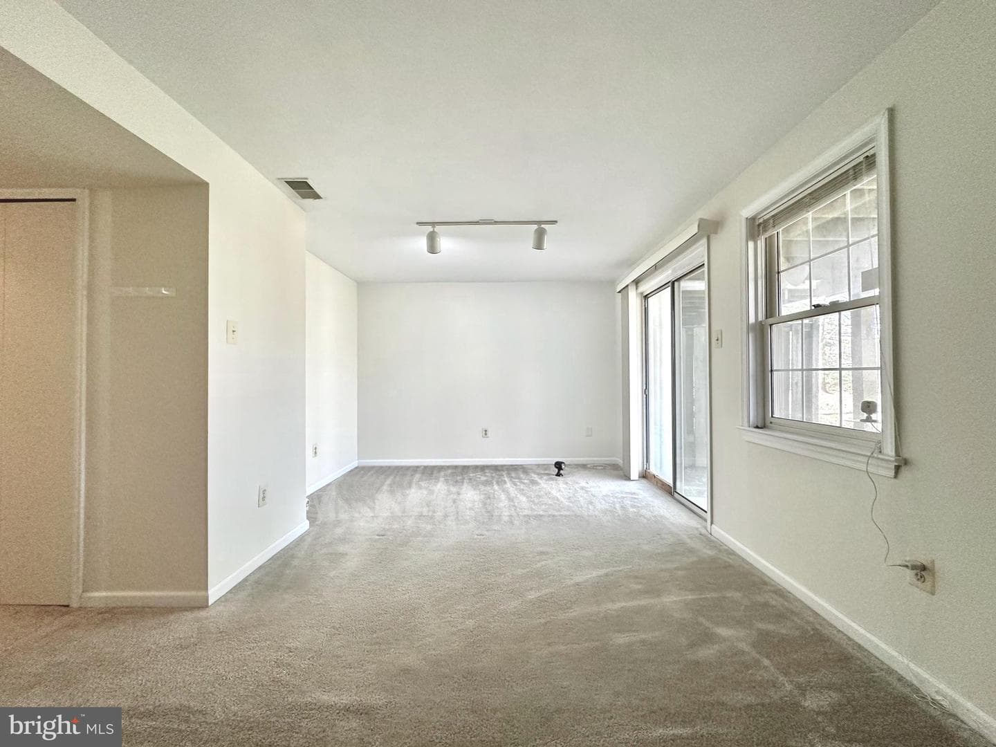 3824 Swan House Court photo 17