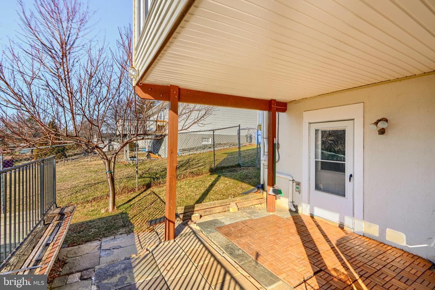 10100 Lewis Drive photo 5