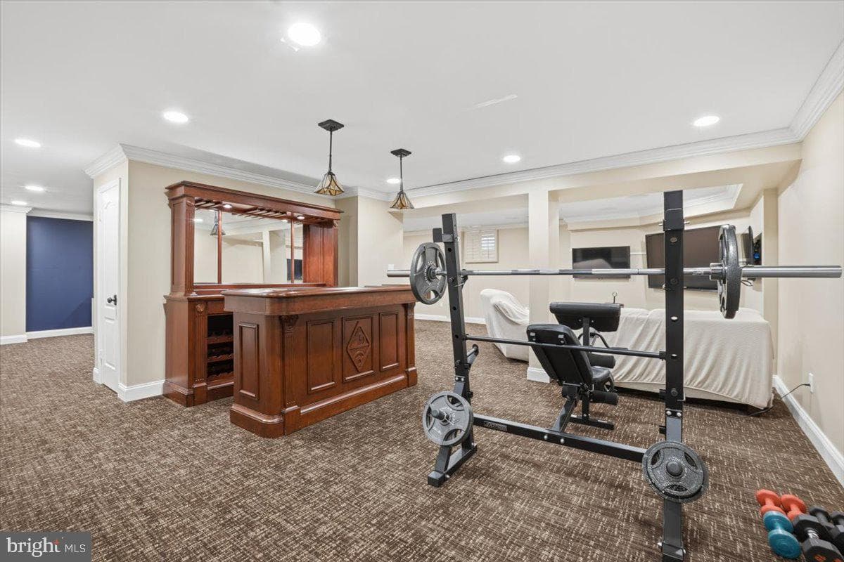 11221 Welland Street photo 52