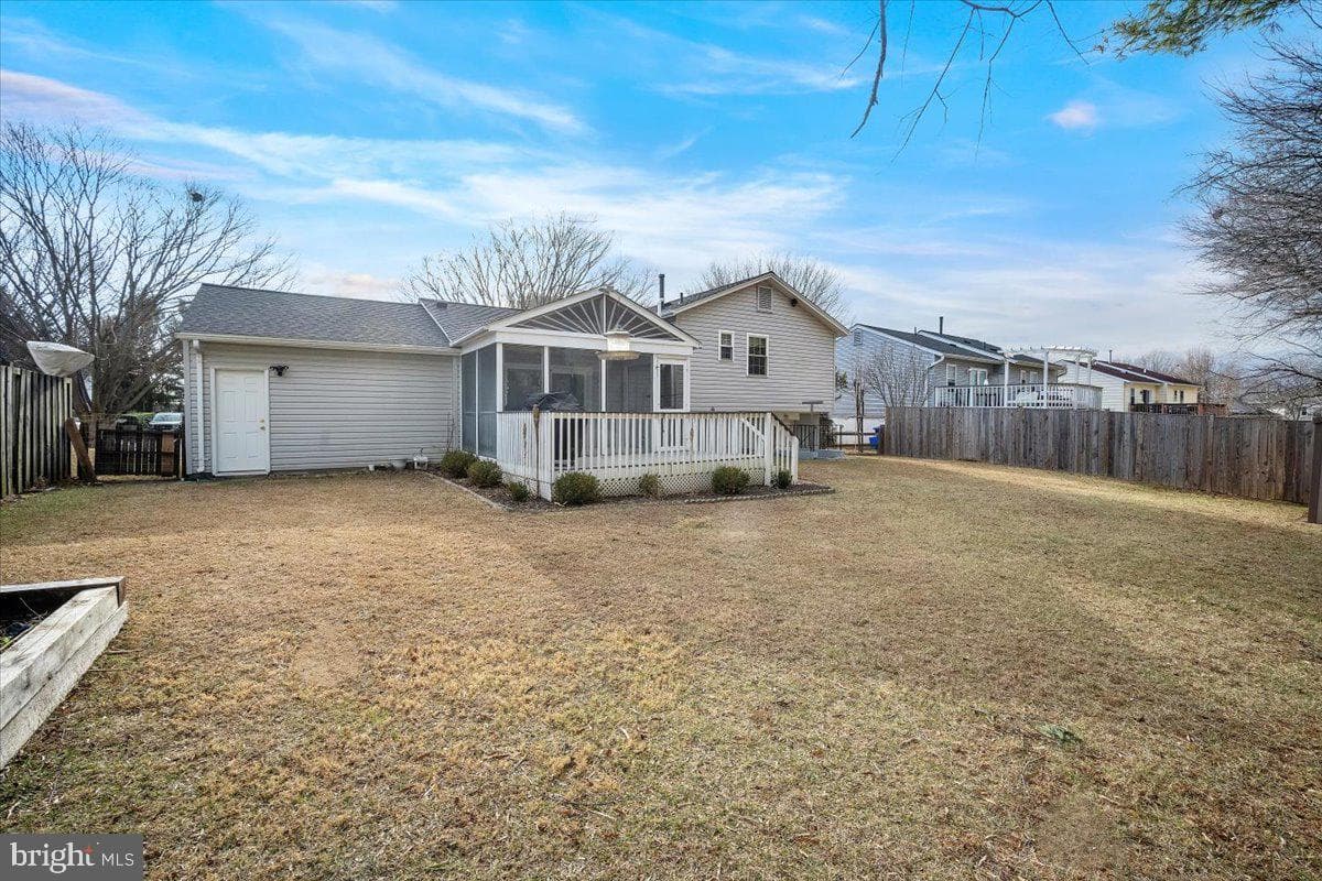 8217 Mountain Laurel Lane photo 32