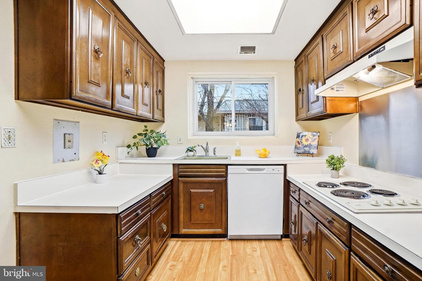3387 S Leisure World Boulevard #91-G photo 2