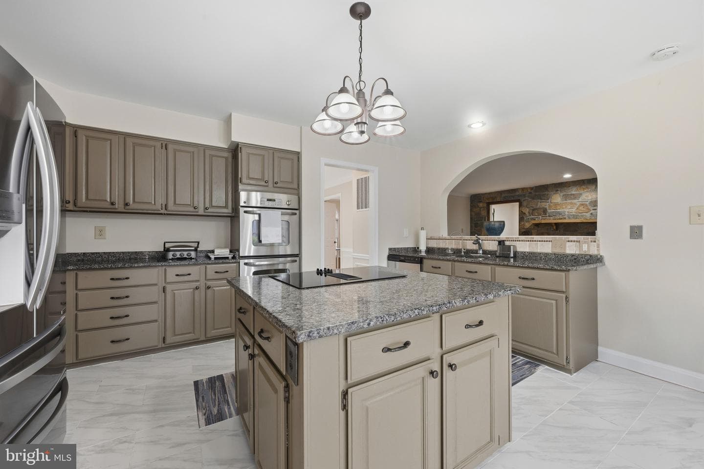 22340 Flintridge Drive photo 19