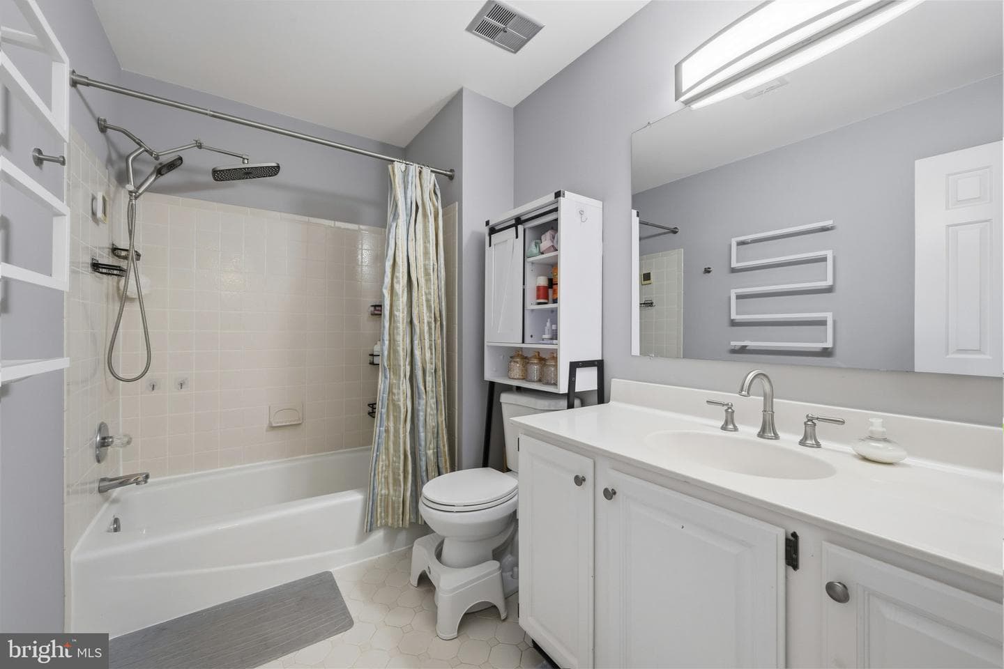 22340 Flintridge Drive photo 48