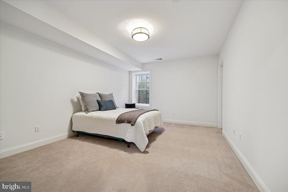 5709 Oldchester Road photo 44