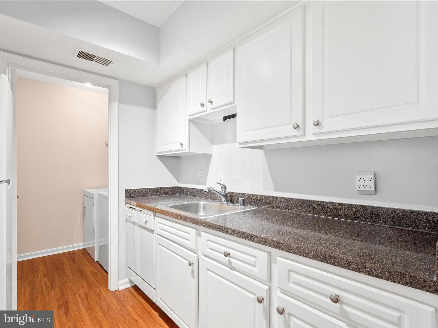 18334 Streamside Drive #101 photo 11