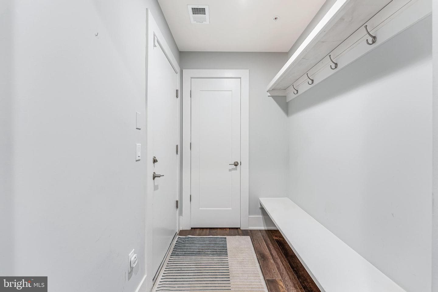 5348 Merriam Street photo 33