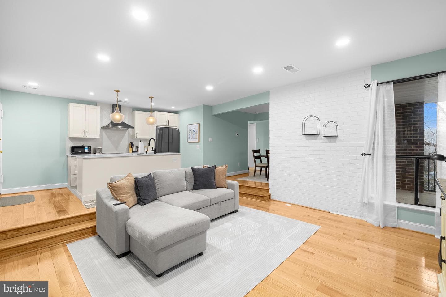 9820 Georgia Avenue #21-302, Silver Spring