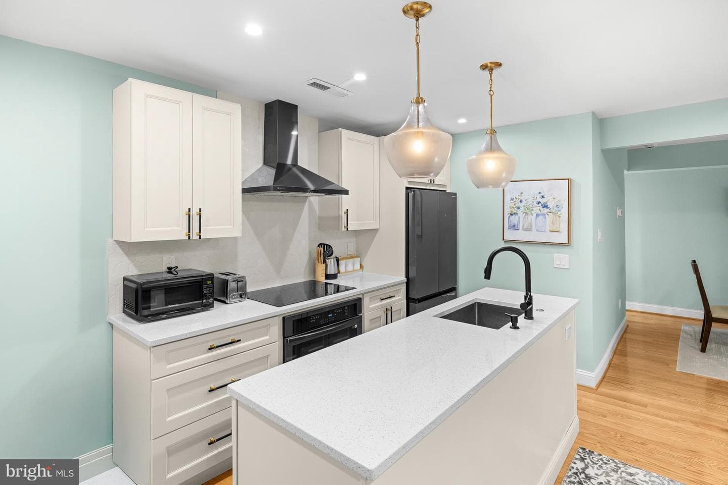 9820 Georgia Avenue #21-302 photo 6