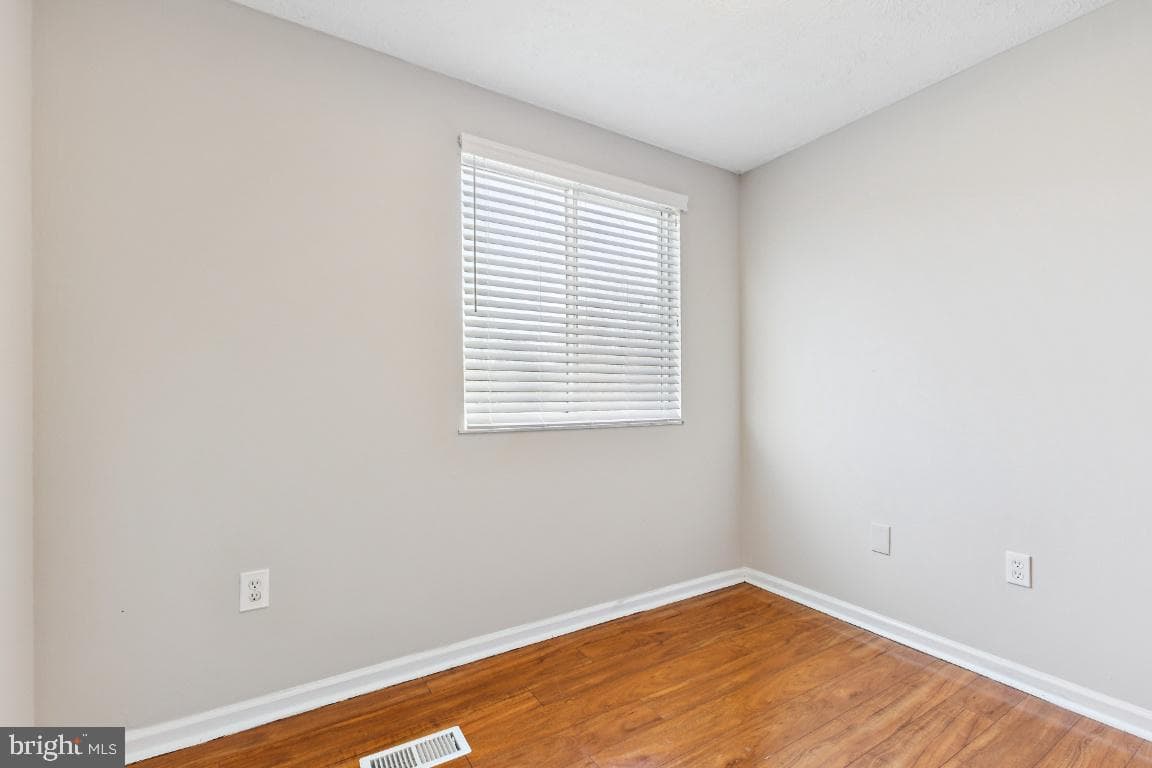 10840 Sir Barton Circle photo 32