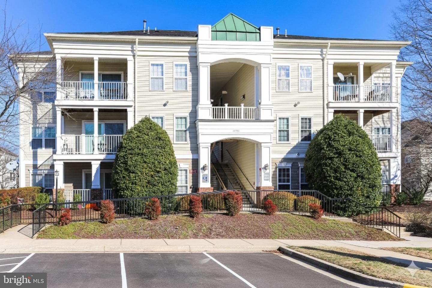 17701 Kilmarnock Terrace #1-K